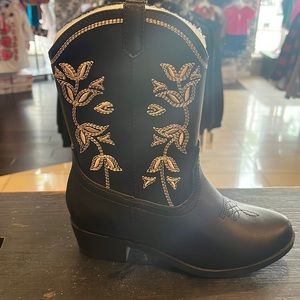 Girls boot